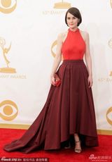 组图：第65届电视艾美奖红毯明星