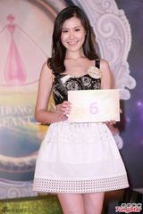 组图：20位候选港姐首晤传媒 佳丽现场展风姿