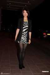 组图：梁靖琪黄敏豪婚宴众星捧场 先忙工作不急造人