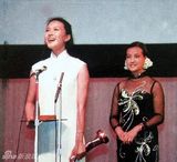 组图：上世纪明星罕见旧照 巩俐泳装刘晓庆青涩