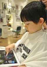 组图：中美混血小帅哥被称林志颖尼坤结合体