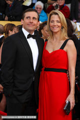 高清组图：美国演员工会奖红毯 妮可娜塔丽争艳