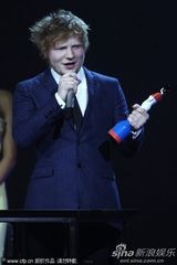 组图：全英音乐奖 艾德-希兰获英国最佳男歌手