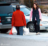 黎明旧金山豪宅迎新年 乐基儿面色红润甜蜜拥抱(图)