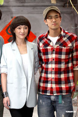 组图：周迅将拍新片 笑言当老板没什么不同