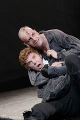 组图：《弗兰肯斯坦》卷福和米福的正面对决