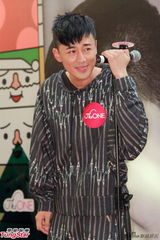 组图：林峰生日望愿成视帝 刘銮雄家人亲自捧场