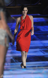 高清组图：福克斯阿尔芭德普大闹2009科幻颁奖礼 