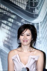 高清组图：韩国电影《巨塔》首映群星云集