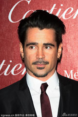 组图：桑德拉出席棕榈泉电影节 朱莉娅-罗伯茨豹纹争艳