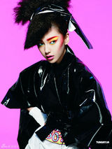 高清组图：王菲刘嘉玲舒淇入选香港美人展美态 