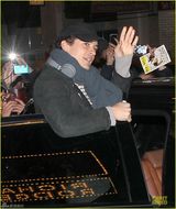 组图：米兰达离婚后与前夫返同一公寓 类比菲鹏