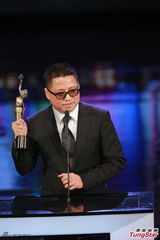 组图：梁乐民及陆剑青凭《寒战》获最佳编剧