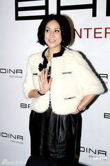 组图：刘嘉玲出席品牌发布会坦言不会再演武则天