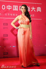 组图：中国时尚大典举行 黄晓明海清张靓颖等助阵