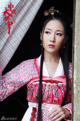 组图：《巾帼大将军》热播 刘梓妍十套华服盘点