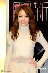 幻灯图集：容祖儿变身“女皇” 称不会去亚视做宣传