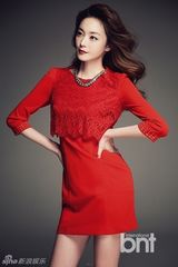 组图：韩星全素敏时尚写真 百搭裙装秀优雅风情