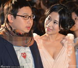 组图：《今天明天》主创走绿毯 尹姗姗深V亮相