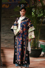 组图：《枪炮侯》女主角杨雪精美剧照锦集