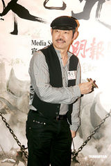 幻灯：《苏乞儿》香港首映 醉拳街舞表演向八爷致敬