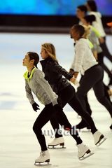 组图：韩滑冰公主金妍儿出席演出公开彩排