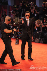 组图：《危险方法》首映 奈特丽复古纱裙清丽亮相