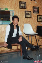 组图：任贤齐忆与陈升醉酒演出被太太责备