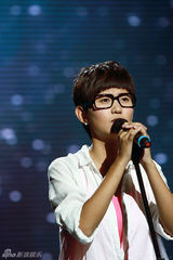 组图：2011快乐女声成都唱区破例诞生七强