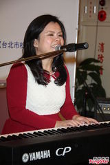 组图：担心盲胞舞台消失 萧煌奇站台送暖