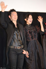 组图：中村狮童泪崩 小西真奈美自豪男人最想娶