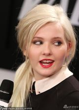 组图：斯嘉丽查斯坦同台争艳 库妮丝显憔悴