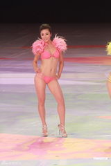 组图：辽宁佳丽夺亚姐冠军 比基尼展现完美身段