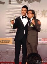 组图：张国立、黄晓明共获金鸡最佳男主角奖