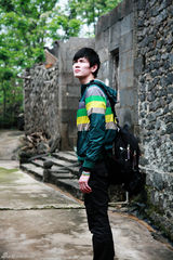 组图：鲍春来赴海南拍摄清新阳光写真