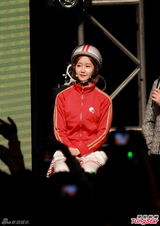 组图：CRAYON POP香江演唱继续卖萌