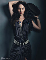 幻灯图集：梅根-福克斯登杂志封面 电眼迷人