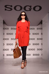 组图：时尚篇春夏服装汇演 张彤吴妍君周莹走秀