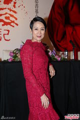 组图：白雪仙不敢上台怕吓人 陈宝珠怕师傅