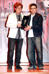 幻灯图：谭咏麟为红馆个唱狠减肥 最想请刀郎合作 