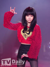 组图：T-ara嘉熙等亮相《THE SHOW》献精彩舞台