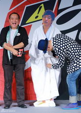 组图：《心花路放》定档国庆 黄渤徐峥带狗上路