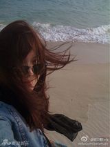 姚贝娜好声音首秀获赞 生活照活力斗鸡眼搞怪