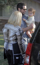 高清组图：杰西卡-阿尔芭全家简单过感恩节