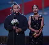 组图：第33届韩国青龙奖崔岷植林秀晶封帝后