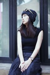 组图：石琳冬日写真温婉极具亲和力