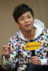 幻灯图集：邓超《超与超人》新书发布会 王中军助阵