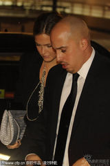 幻灯图集：莱昂纳多和名模女友情人节柏林密会