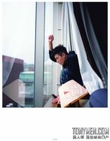 幻灯图：陈冠希《时尚先生》感性写真曝光