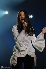 幻灯组图：华语榜中榜成都揭幕 潘玮柏张靓颖站台